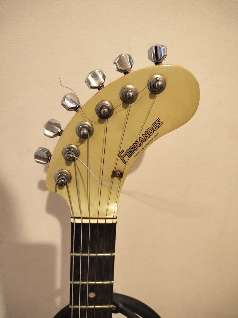 Fernandes ZO-3 ゾーさん (ジャンク品)