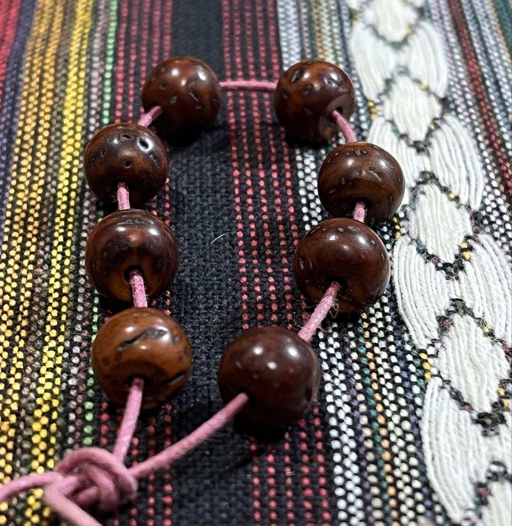 古い小粒の鳳眼菩提樹ビーズ　8個セット　骨董
