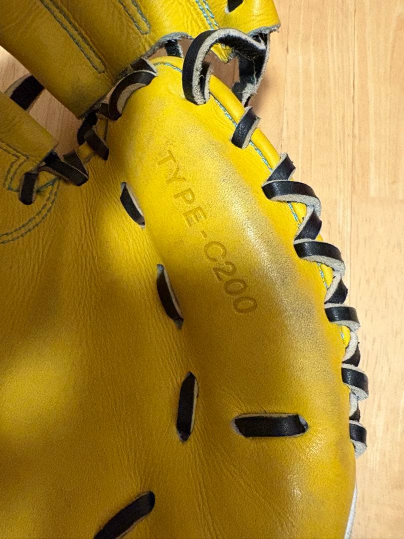 キャッチャーミット　硬式　要