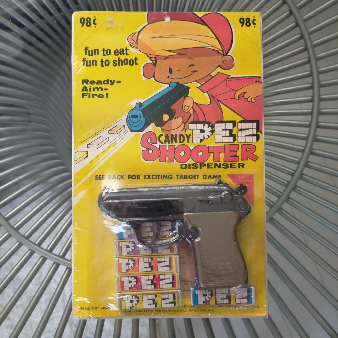 OLD PEZ 60s packaging Shooter ヴィンテージ　ペッツ