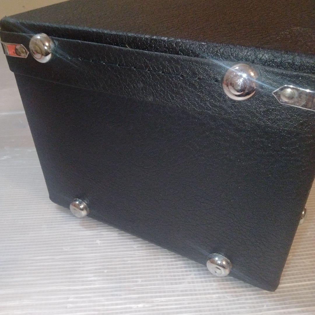 Suzuki マンドリン 226 ハードケース付き