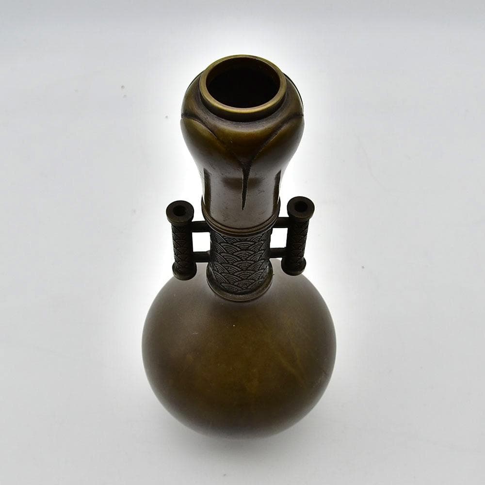 時代 兼著 底款 古銅 花瓶 青海波文様 双耳 高さ30㎝ 重量 約1140ｇ