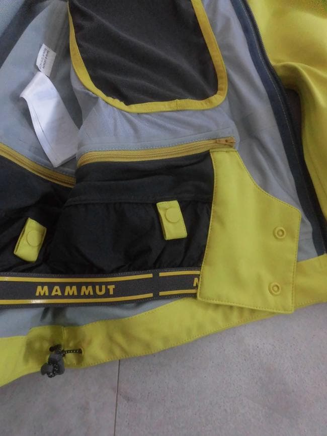 美品 MAMMUT マムート ストーニージャケット M ハードシェル スキー