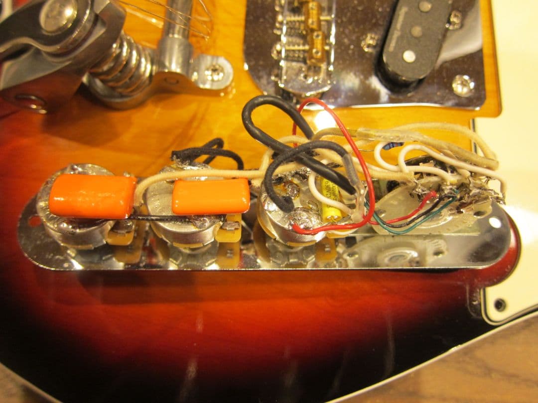 カスタムテレキャスター　bigsby装着　FENDER純正ネック　フロントハム