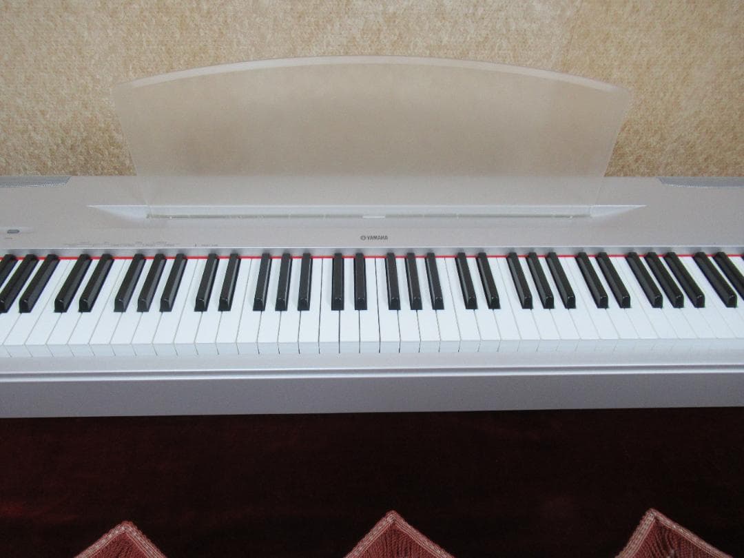 ヤマハ　P-60S　スタンド付き