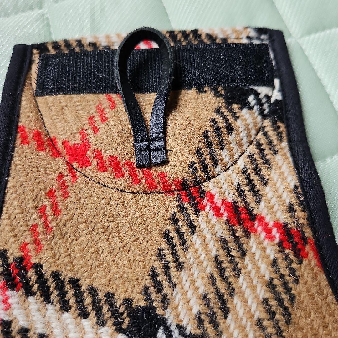 レア物　BURBERRY　LONDON ペット用品　服