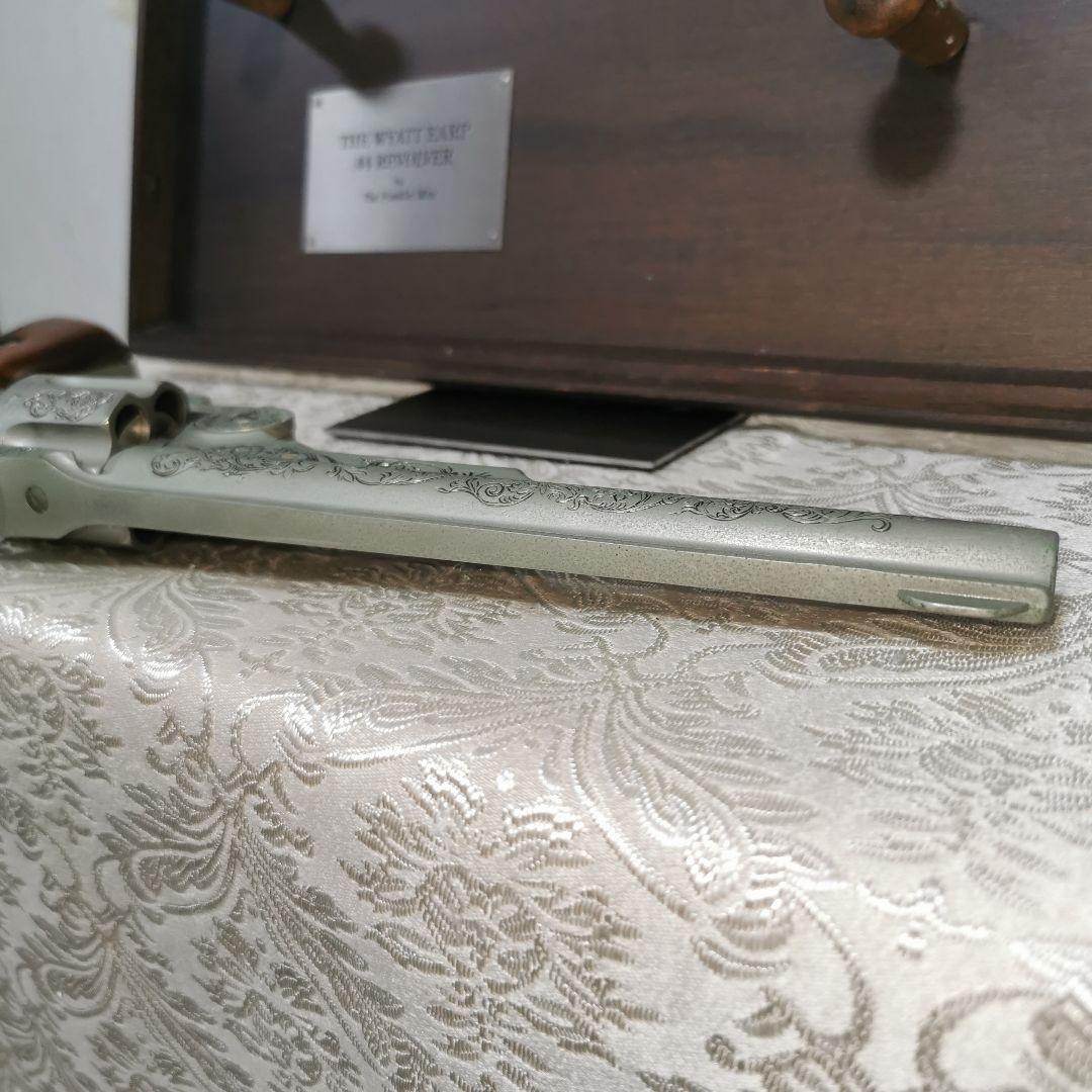 フランクリンミントのワイアット・アープ .44 リボルバー　モデル　ガン