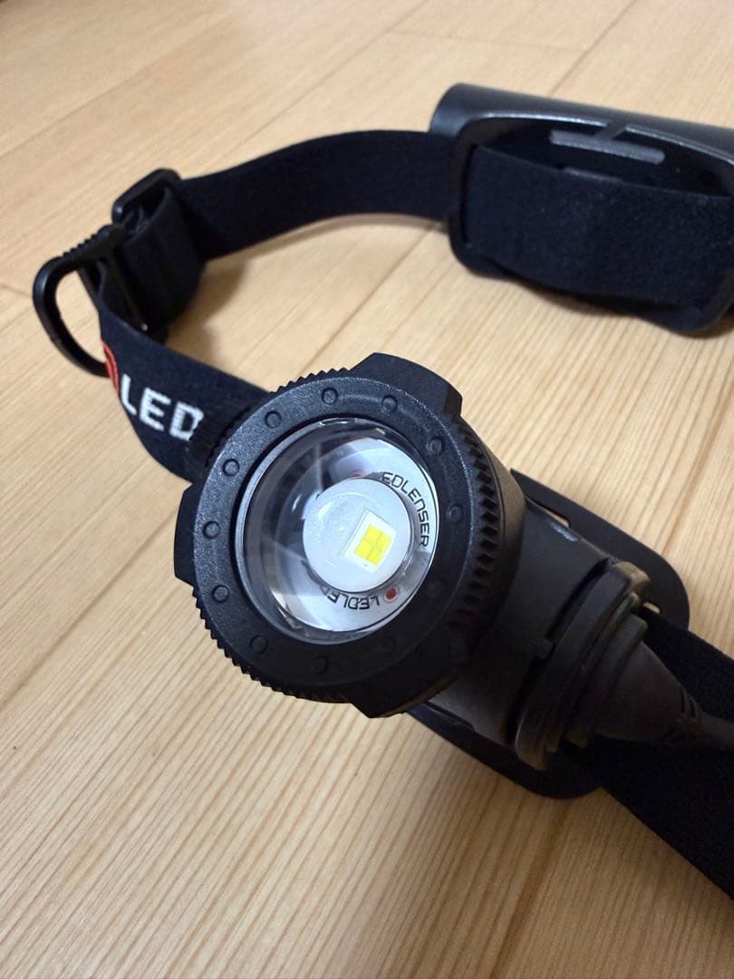LEDLENSER H7R CORE ヘッドライト　レッドレンザー