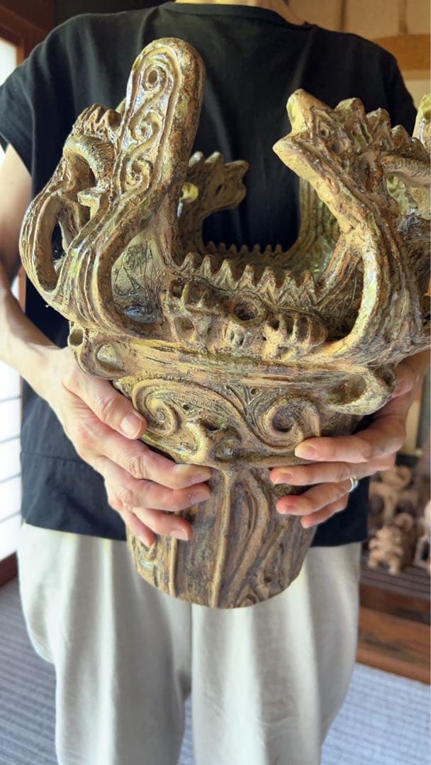 火焔型土器　模造品　レプリカ