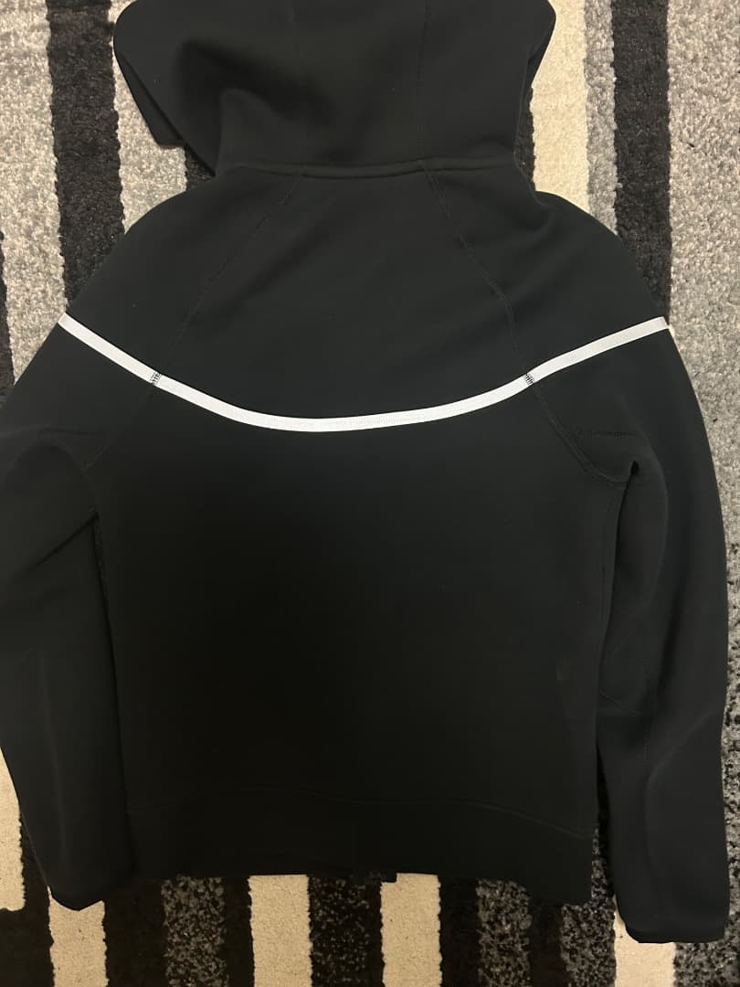 ナイキテックフリースリフレクティブキッズ160