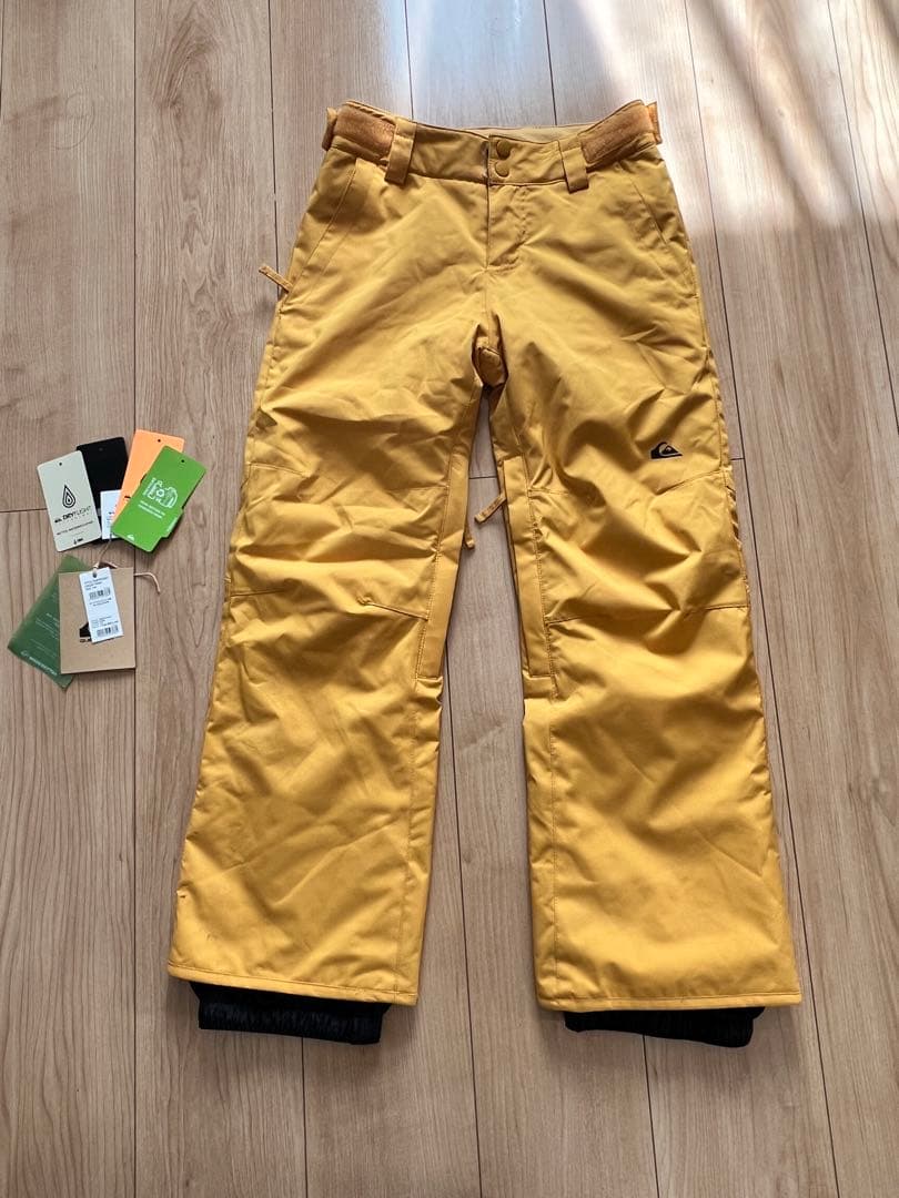 クイックシルバー キッズ 子供 スキースノーボードウェア　上下セット　140