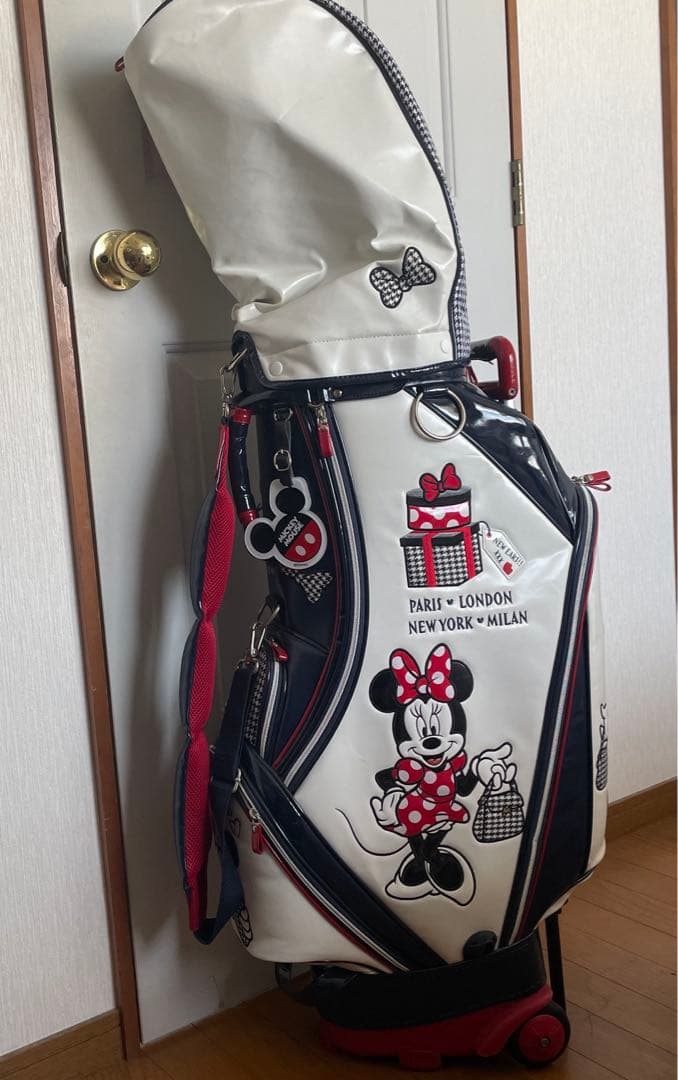 く♪　　　Minnie Couture ミニーマウス ゴルフキャディバッグ