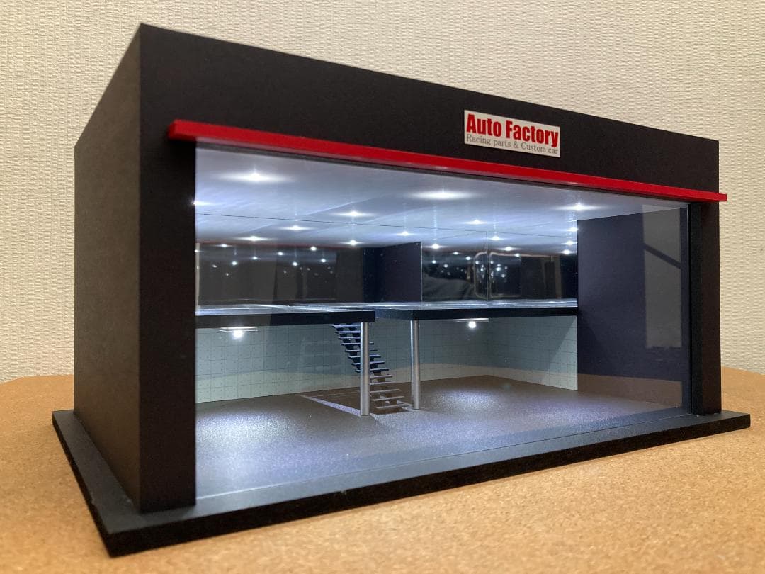 ミニカー専用ジオラマ：1/64 ショールームⅣ／在庫SALE！