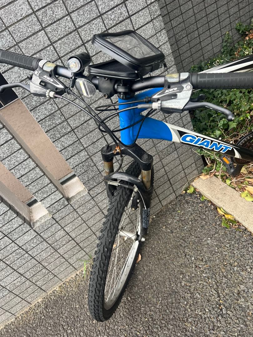 GIANT マウンテンバイク 自転車　バイク　大人用　 取りに来てくれる方限定