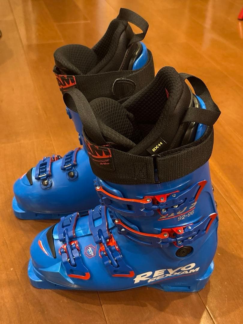 レクザム REXXAM レボ REVO 110S 24 / 24.5cm