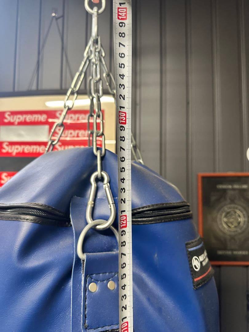 ボクシング 格闘技 ダイエット サンドバッグ　マーシャルワールド　トレーニング