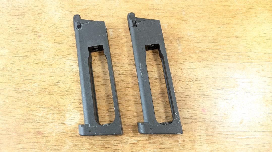 Carbon8 M45 DOC CO2マガジン 2本 セット 動作確認済み