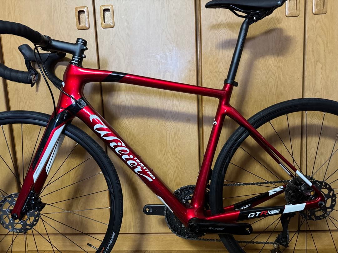 2025年　WILIER GRANTURISMO R TEAM DISC 12速