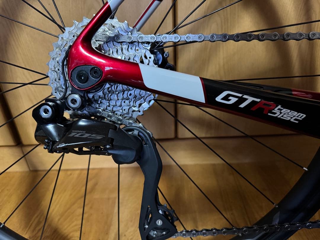 2025年　WILIER GRANTURISMO R TEAM DISC 12速