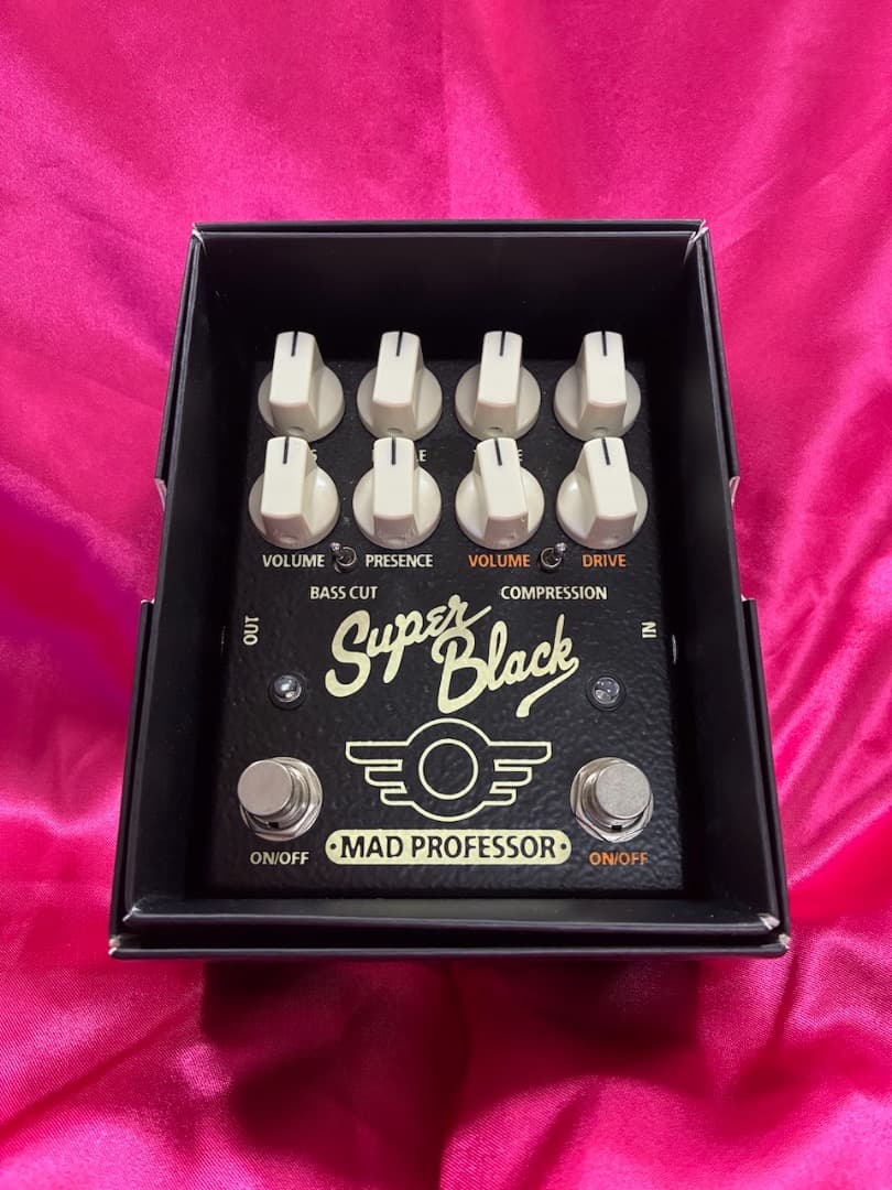 （美品）MAD PROFESSOR Super Black ギターエフェクター