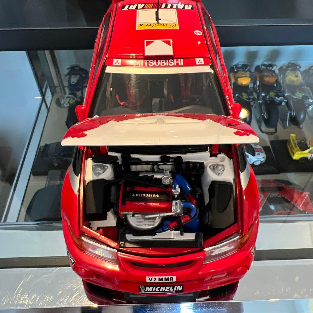 【7/21まで値下げ】AUOTart 1/18ランサーエボリューション6トミマキ