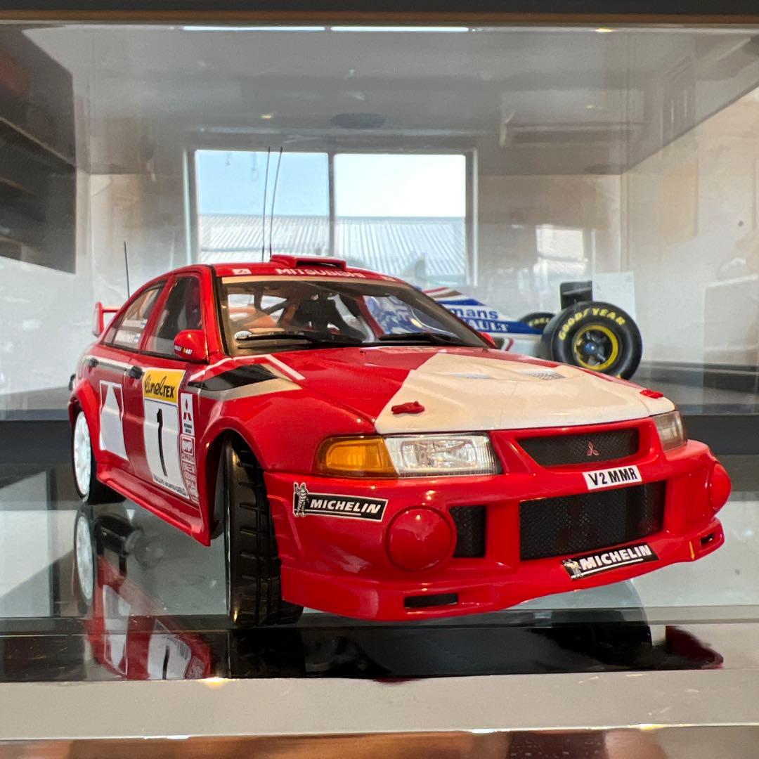 【7/21まで値下げ】AUOTart 1/18ランサーエボリューション6トミマキ