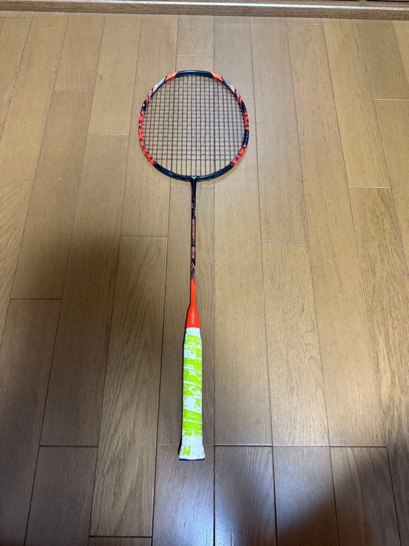 バドミントンラケットVictorスラスターKオニギリ