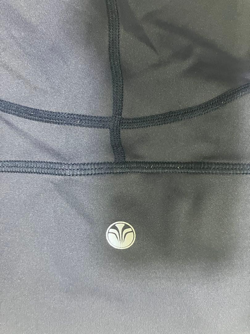 SUKALA スカーラ　ヨガ　クロスバックブラトップ＆レギンスセット