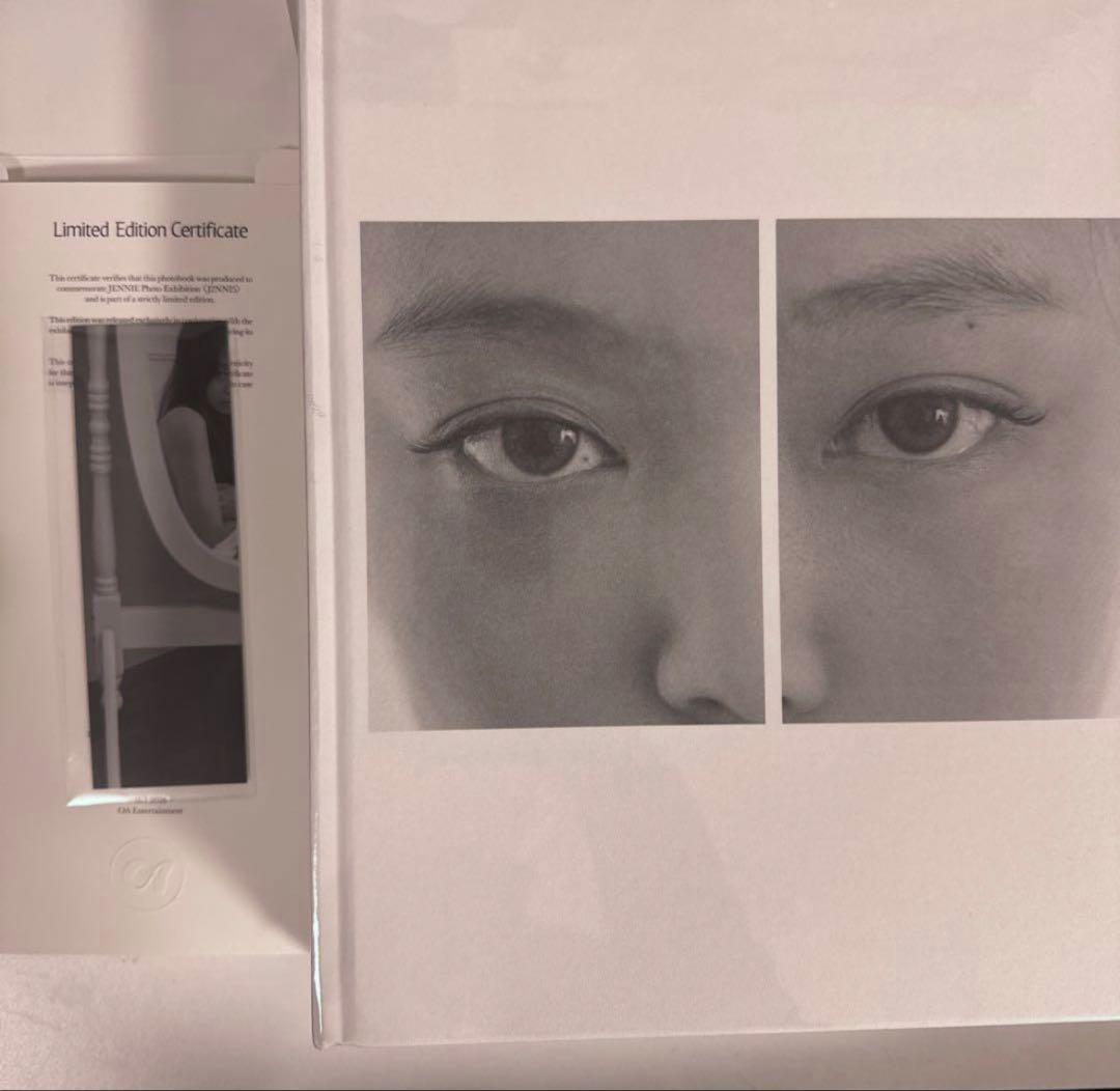 JENNIE ジェニ Photobook popup 代官山　フォトブック