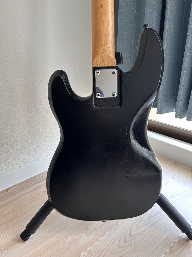 エレキベース 魔改造ベース　4弦　プレベ　セミホロウ・藍色塗装・増厚