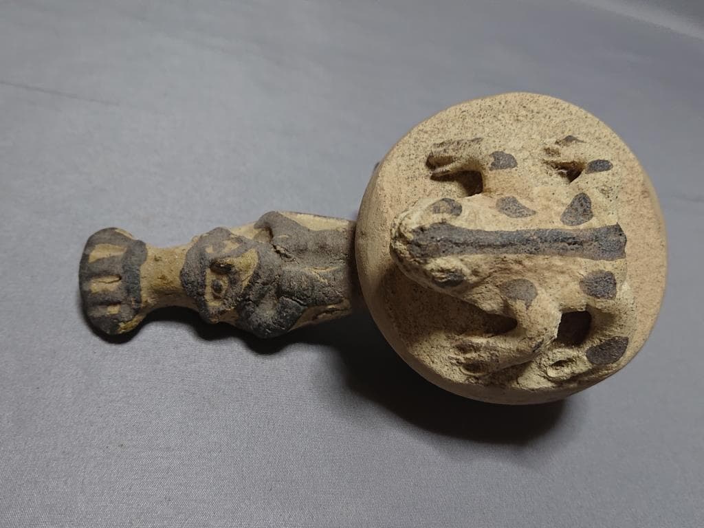 コレクター収集品 アンデス プレコロンビア チャンカイ文化 （蛙.人面）土偶