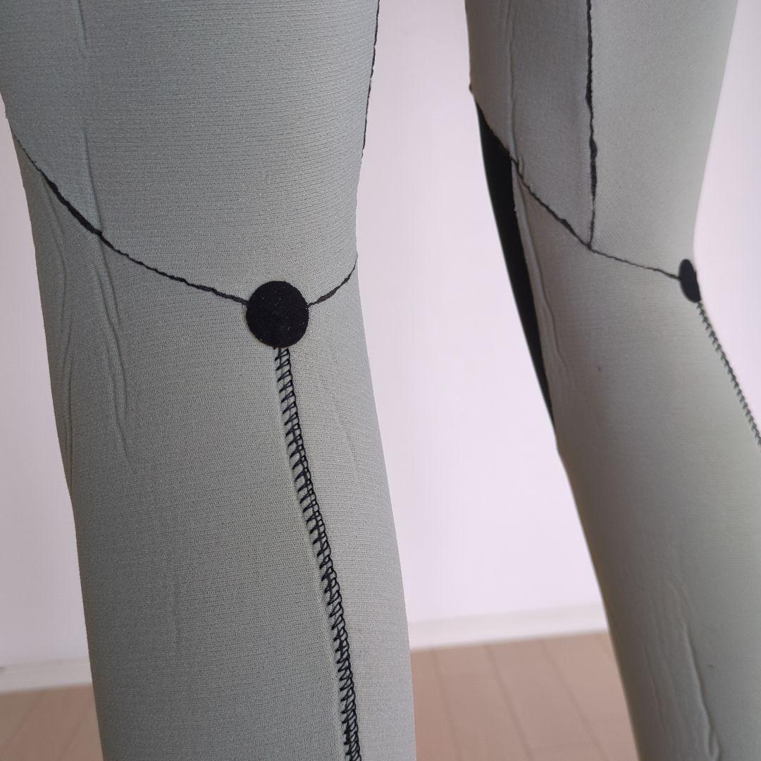 cyber フルスーツ ブラック/グレー