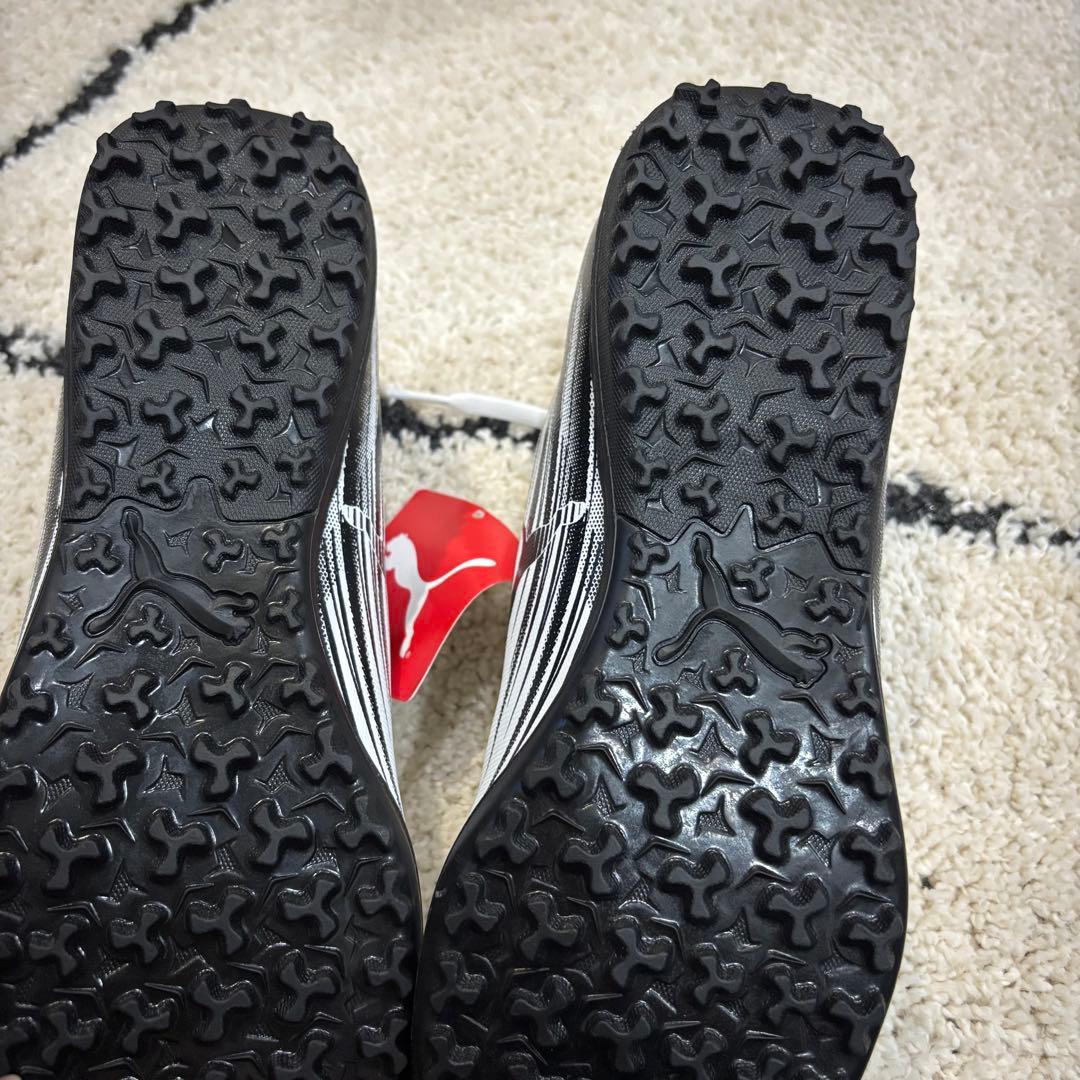 Puma フットサルシューズ サッカーシューズ ホワイト 新品タグ付き