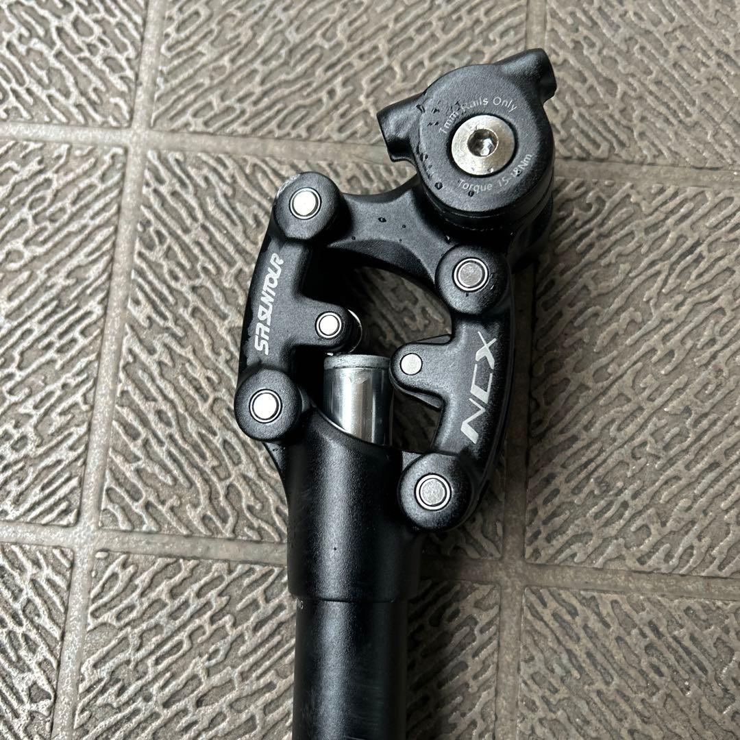 SR SUNTOUR NCX サドル　シートポスト　サスペンションシートポスト