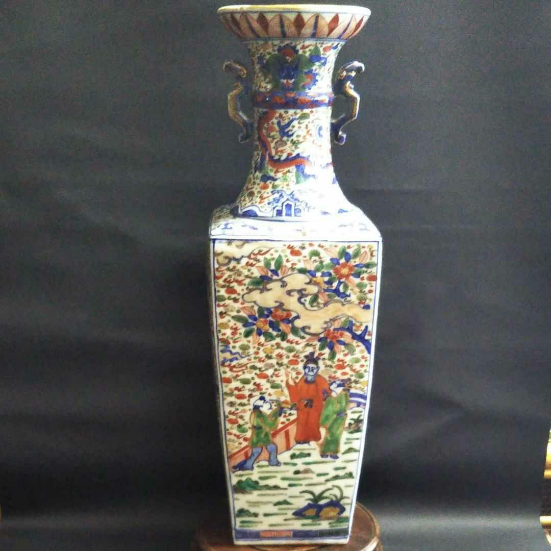 ※中国古美術/五彩纏枝賢人龍紋隻耳四方大瓶(款:大明万暦年製)