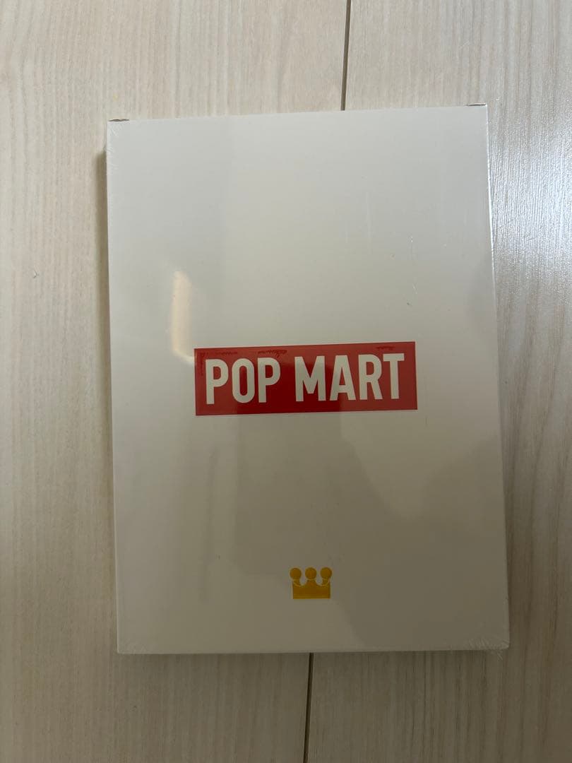 POP MARTの未開封 ノベルティ
