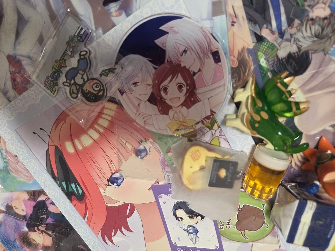 アニメ グッズ キャラクター 200点大量 雑貨 まとめ売り ノンジャンル 漫画