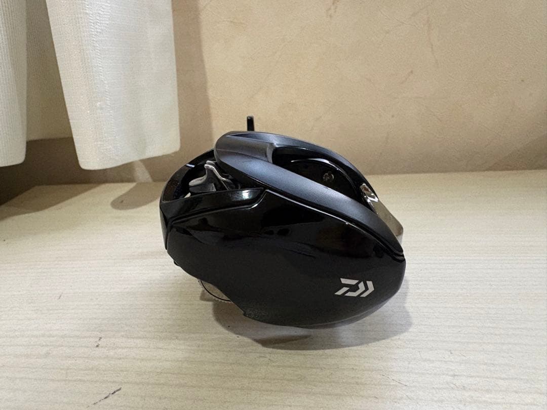 ★☆ダイワ　22ジリオンTW HD 1000 H ボディ　超美品