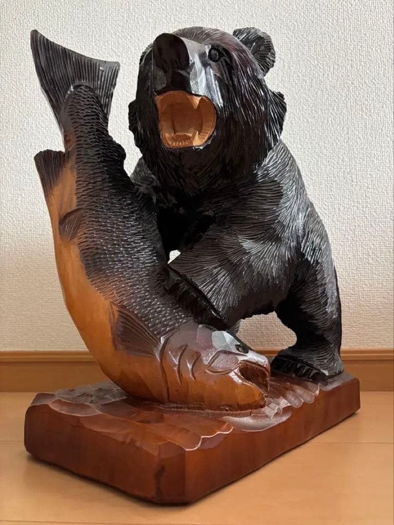 【大型40cm】北海道 木彫り熊 鮭持ち 八雲系風 無銘 民芸品 置物