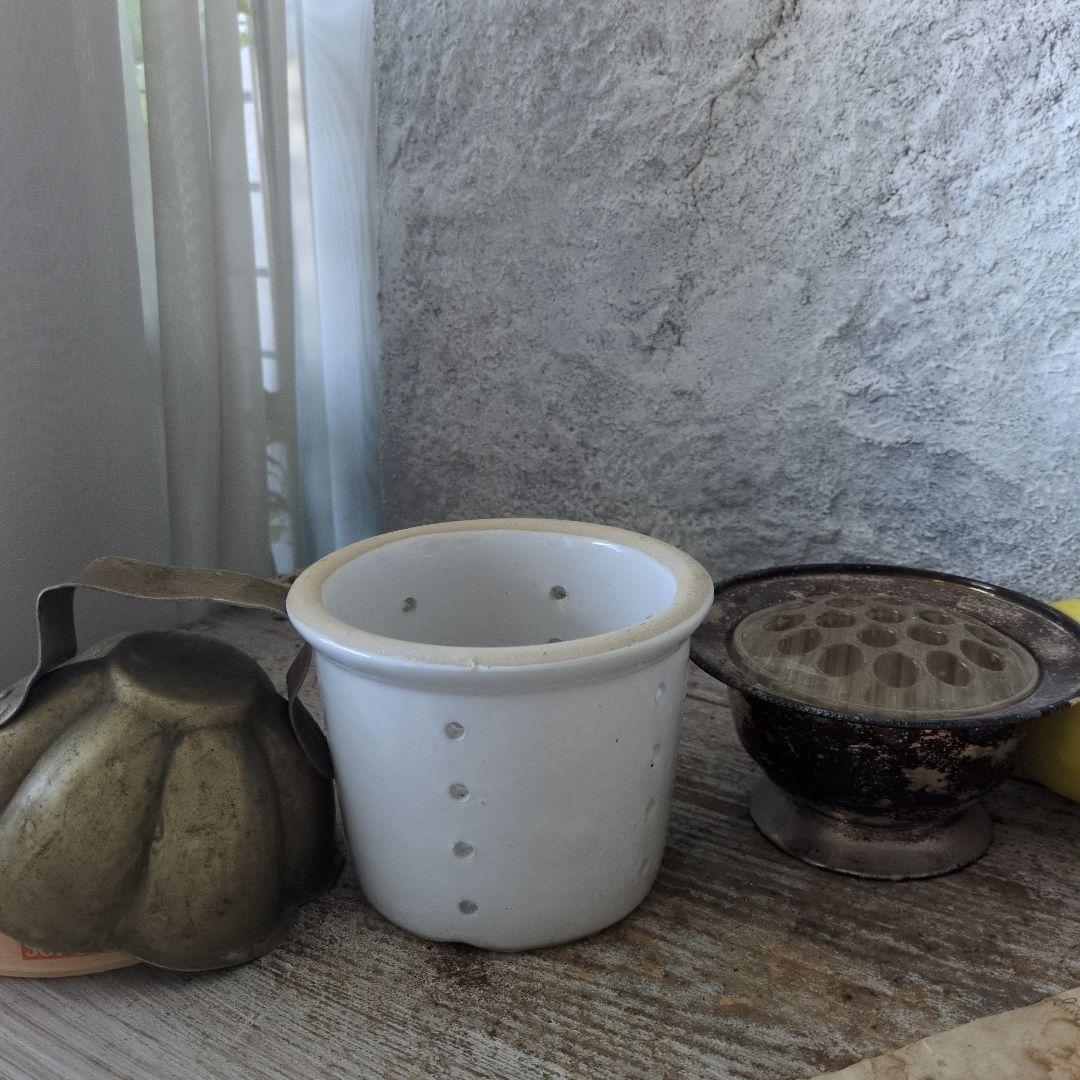 フランス　アンティーク　チーズ 大き目　水切り　フィセル　陶器　キャニスター