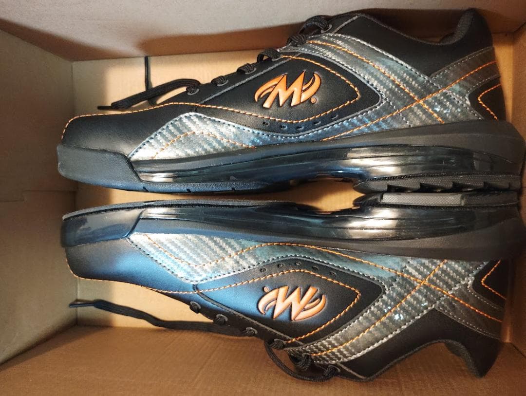 MOTIV ボウリングシューズ ブラック/オレンジ 28.0cm