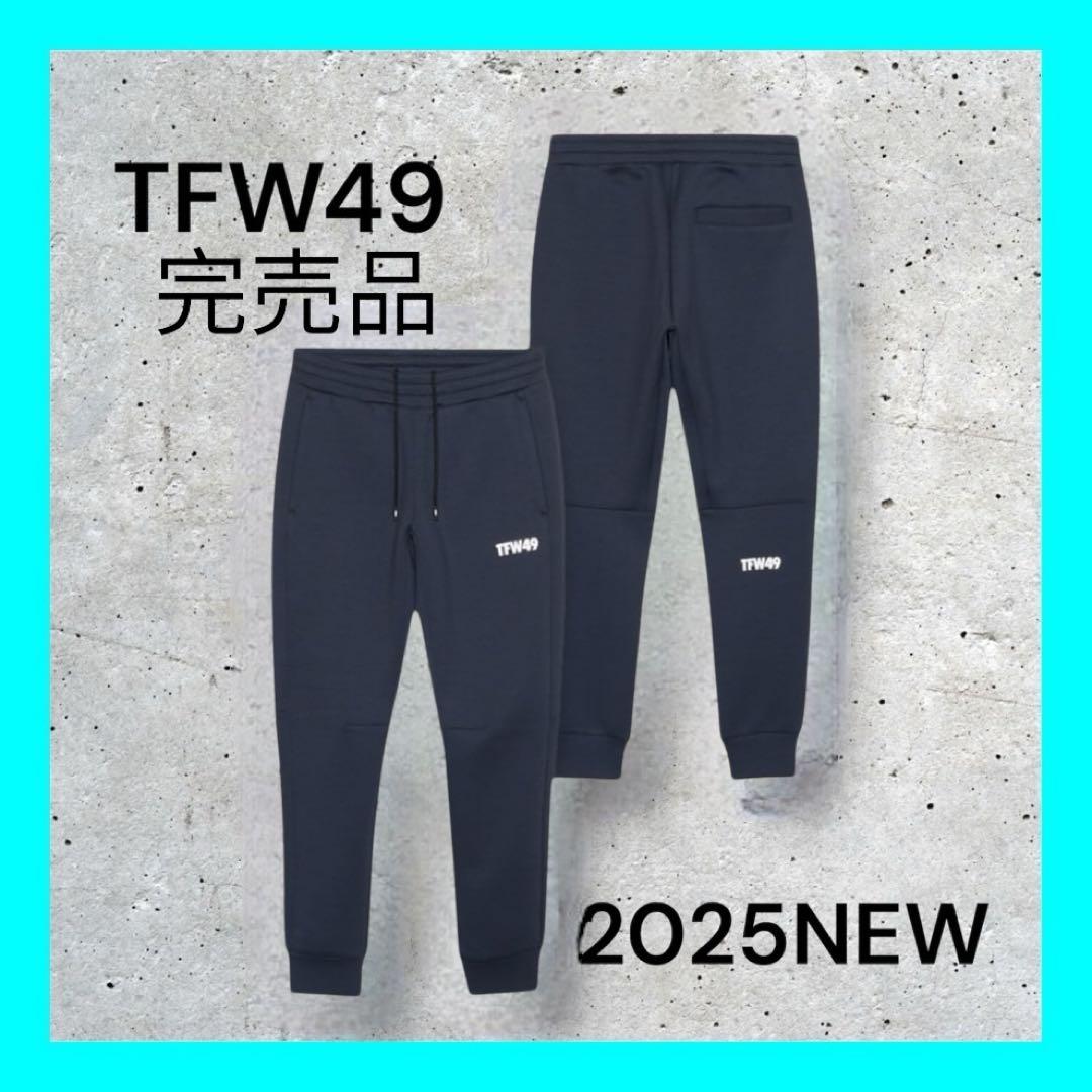 新品タグ付き⭐️2025FW⭐️セットアップ　フーディ　パンツ上下⭐️ ネイビーM