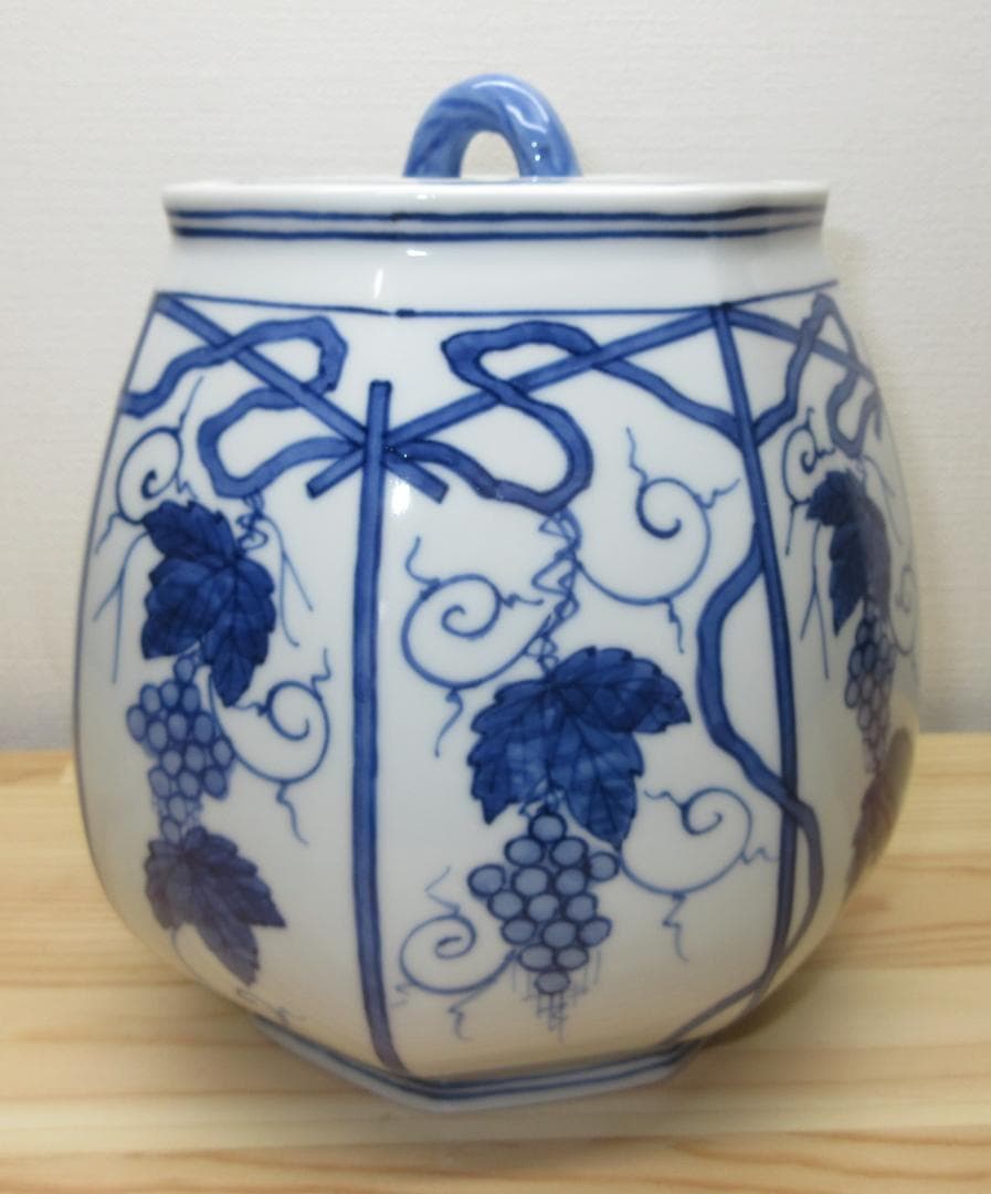 送料込【逢絢亭】茶道具 水指 京焼 染付 葡萄棚の図 西村徳泉 共箱入り