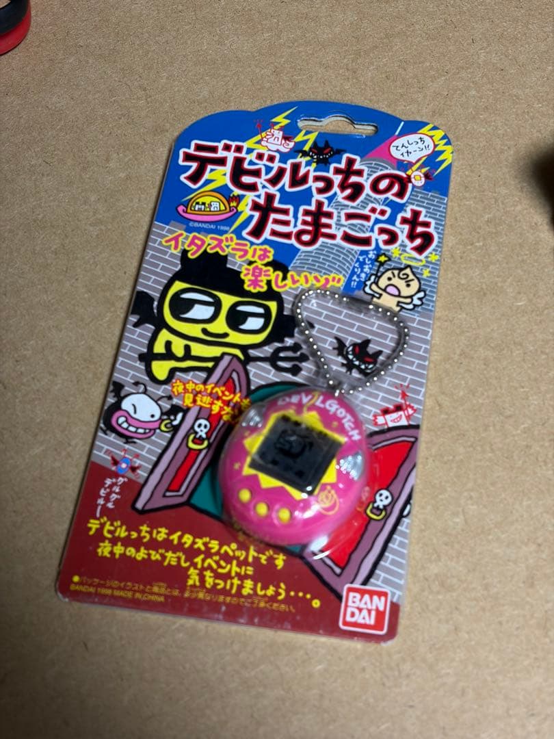 バンダイ デビルっちのたまごっち ピンク 動作品