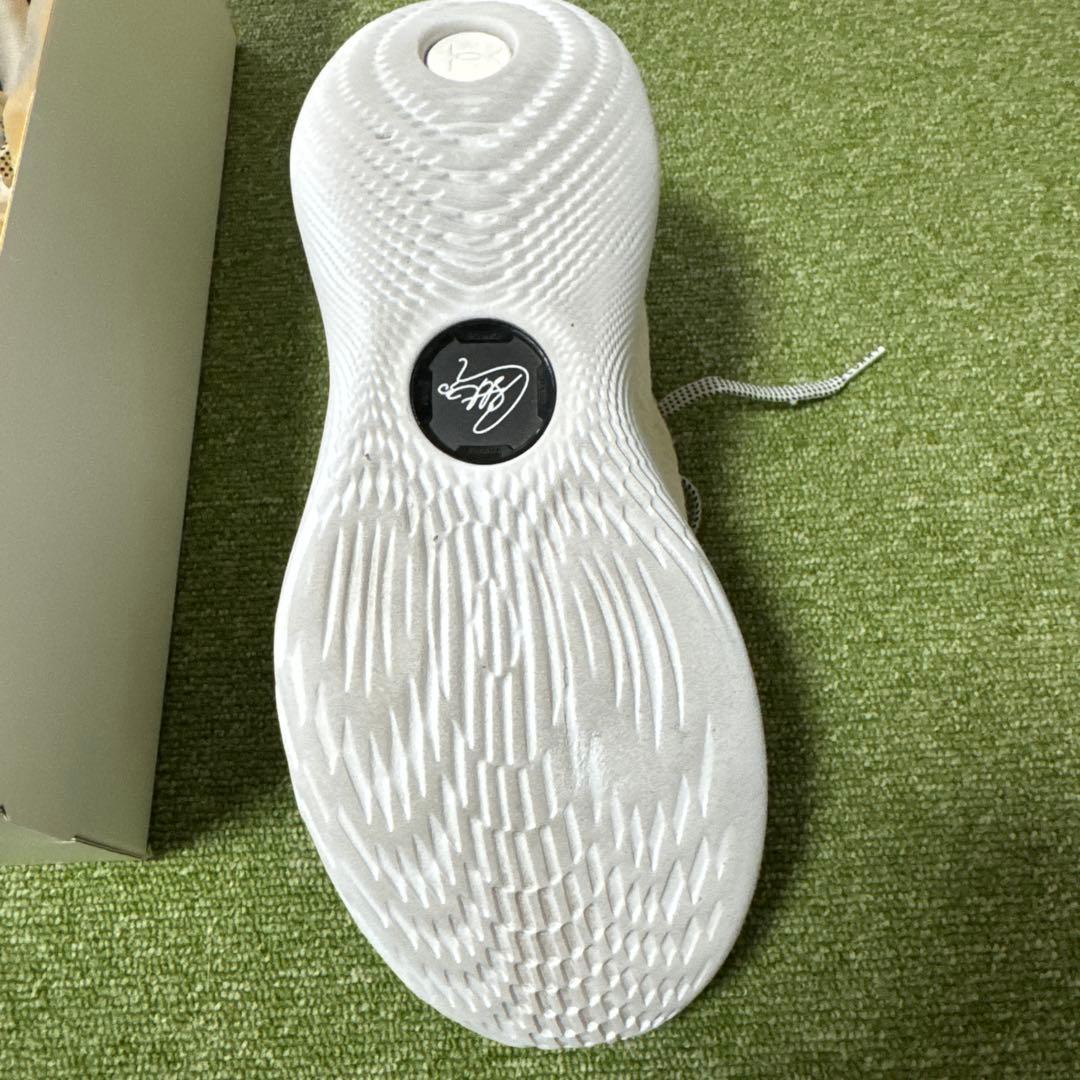 Curry 12 PSCS 27.5cm ホワイト/ブラック