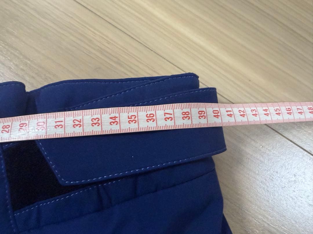 ★送料無料・超美品★お洒落　ゴールドウィン　スノーパンツ　スノーボード　スキー