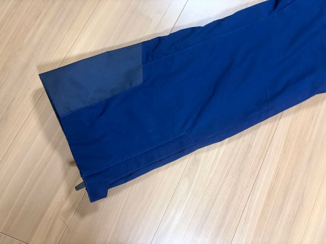 ★送料無料・超美品★お洒落　ゴールドウィン　スノーパンツ　スノーボード　スキー