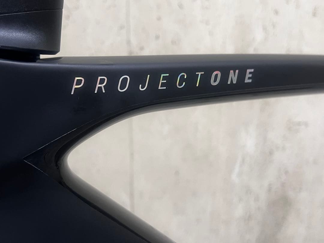 【新品】TREK Madone SLR Gen8 フレームセット Mサイズ