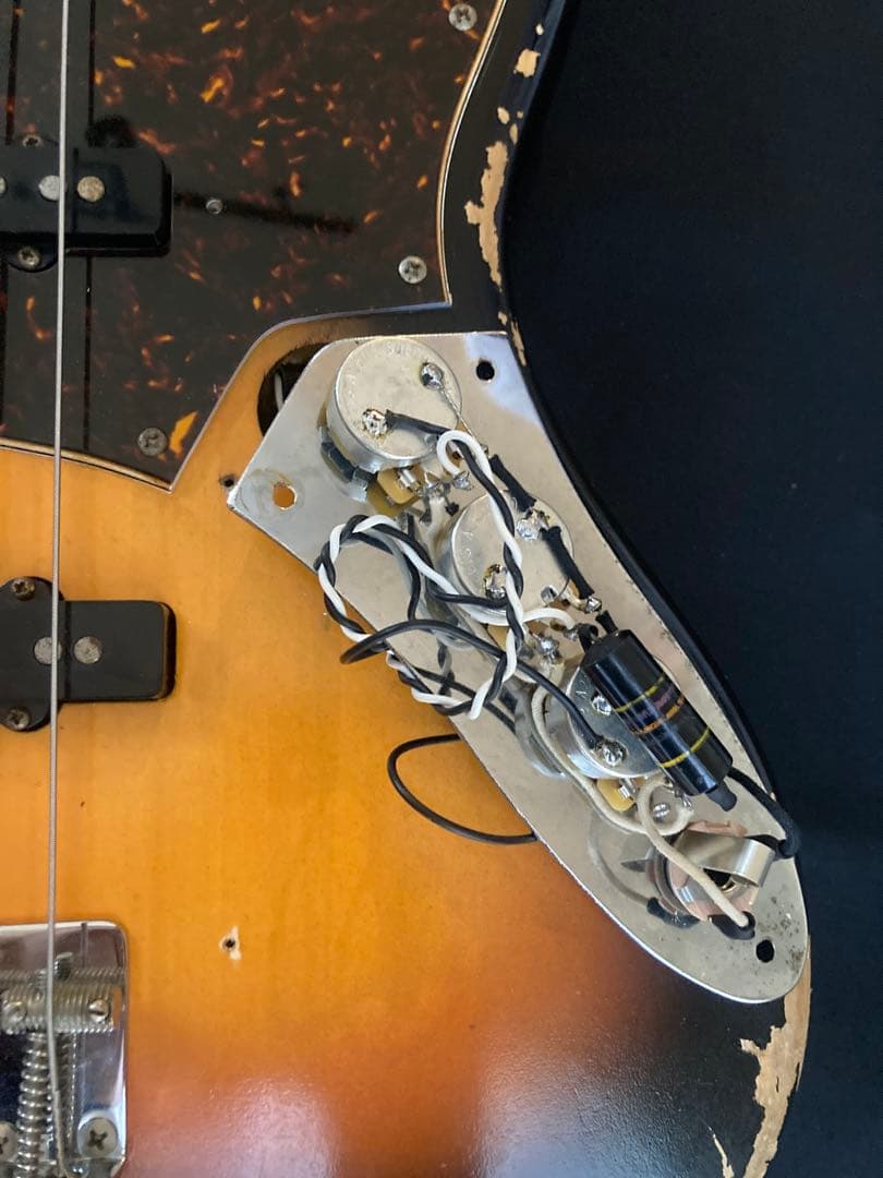 Fender Japan JB62ニトロセルロースラッカー塗装　新品CTS使用