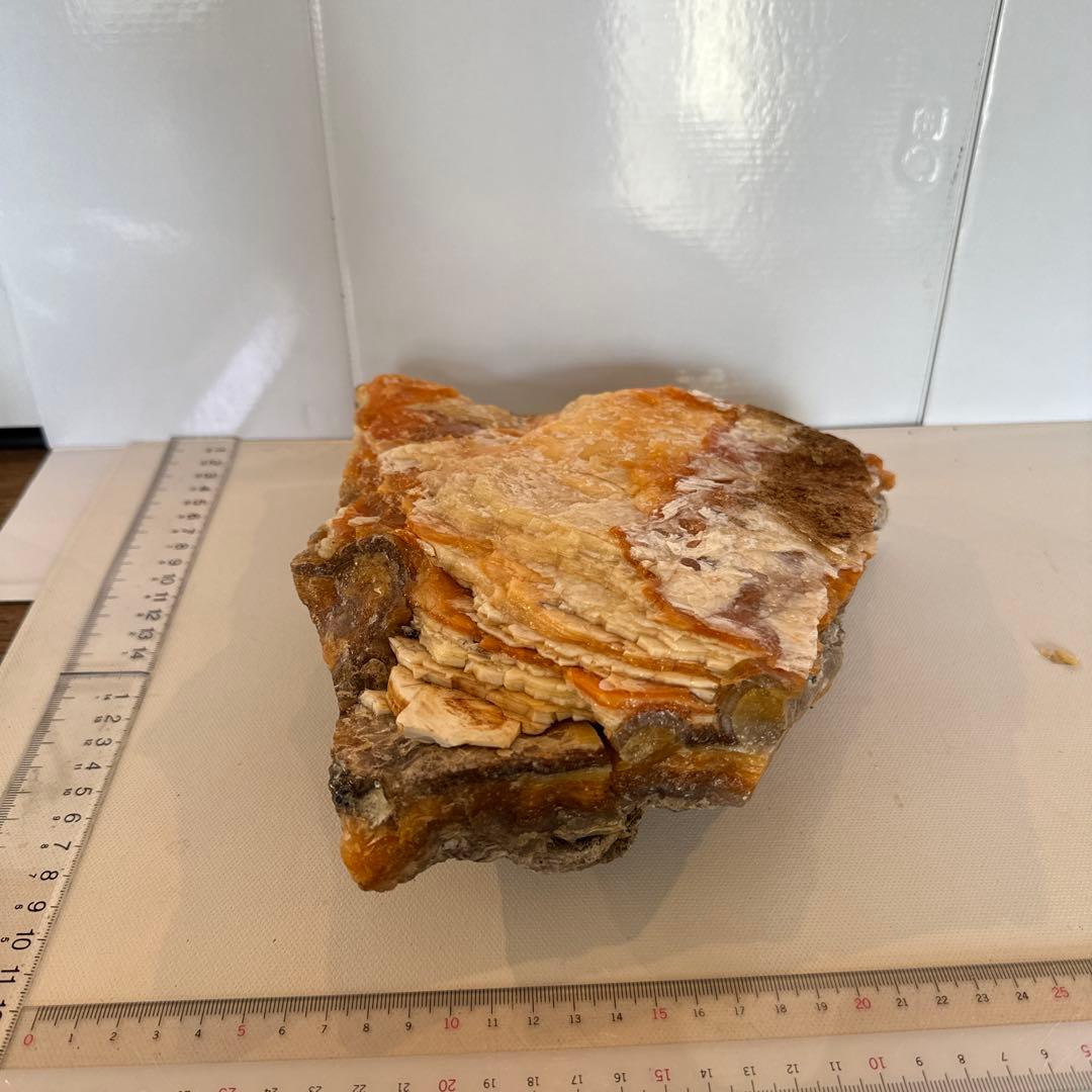 北海道石　然別オパール　蛍光オパール約2700ｇ